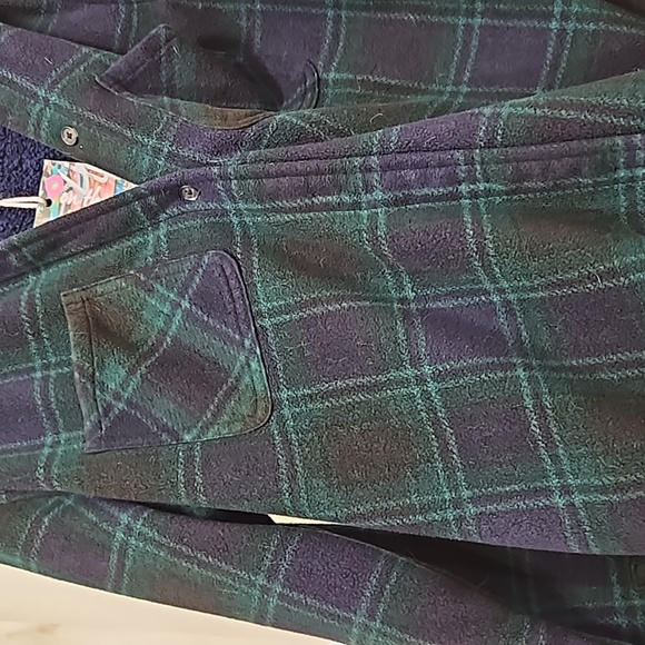 Real Tree Green & Navy Plaid Fleece - Picture 2 of 5
